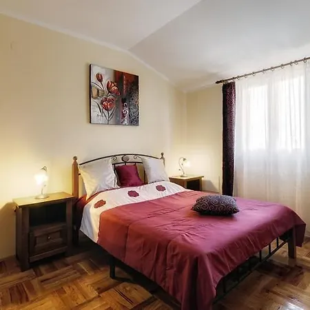 Lena Villa Šišan